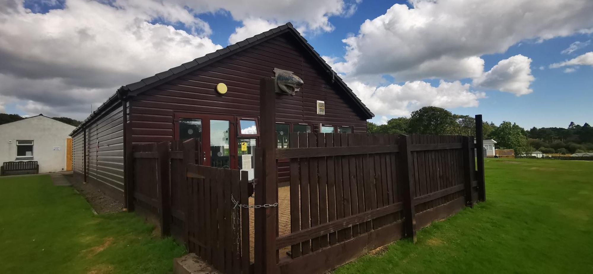 Delightful 3-Bedroom Static Caravan With Lazy Spa And Loch View Balminnoch المظهر الخارجي الصورة
